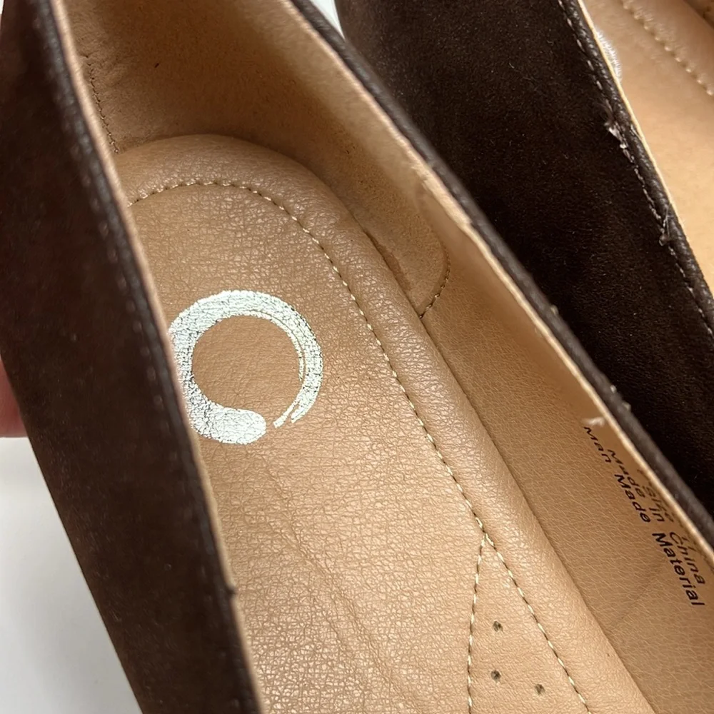 Journee Collection Graysn Brown Wedge Gold‎ Buckle Round Toe Arch Support 11M